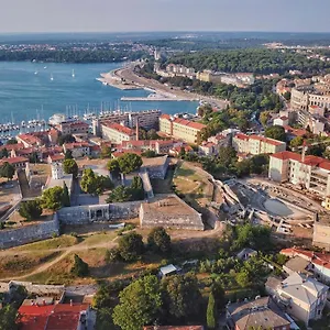  Apartment Candler's Old Town Kroatien